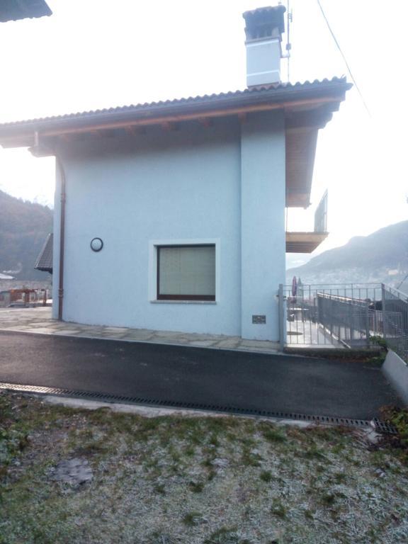 Casa Vacanze Chez Sapin Fenis Εξωτερικό φωτογραφία