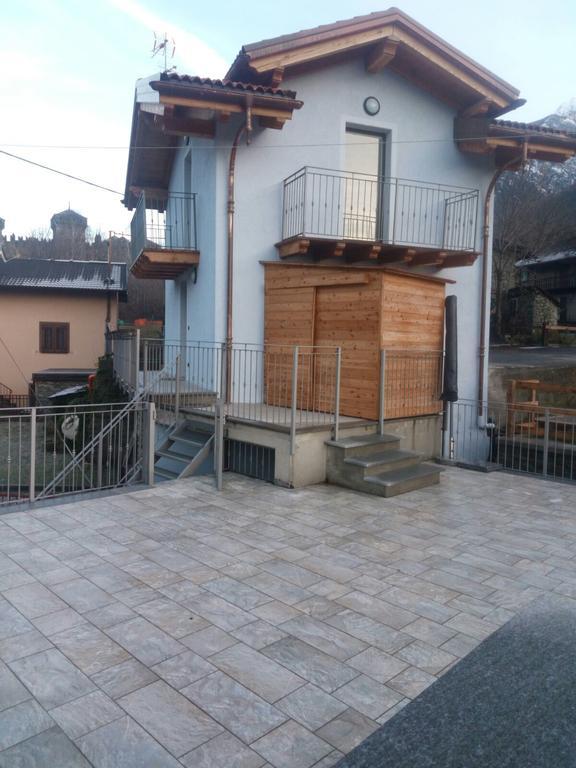 Casa Vacanze Chez Sapin Fenis Εξωτερικό φωτογραφία